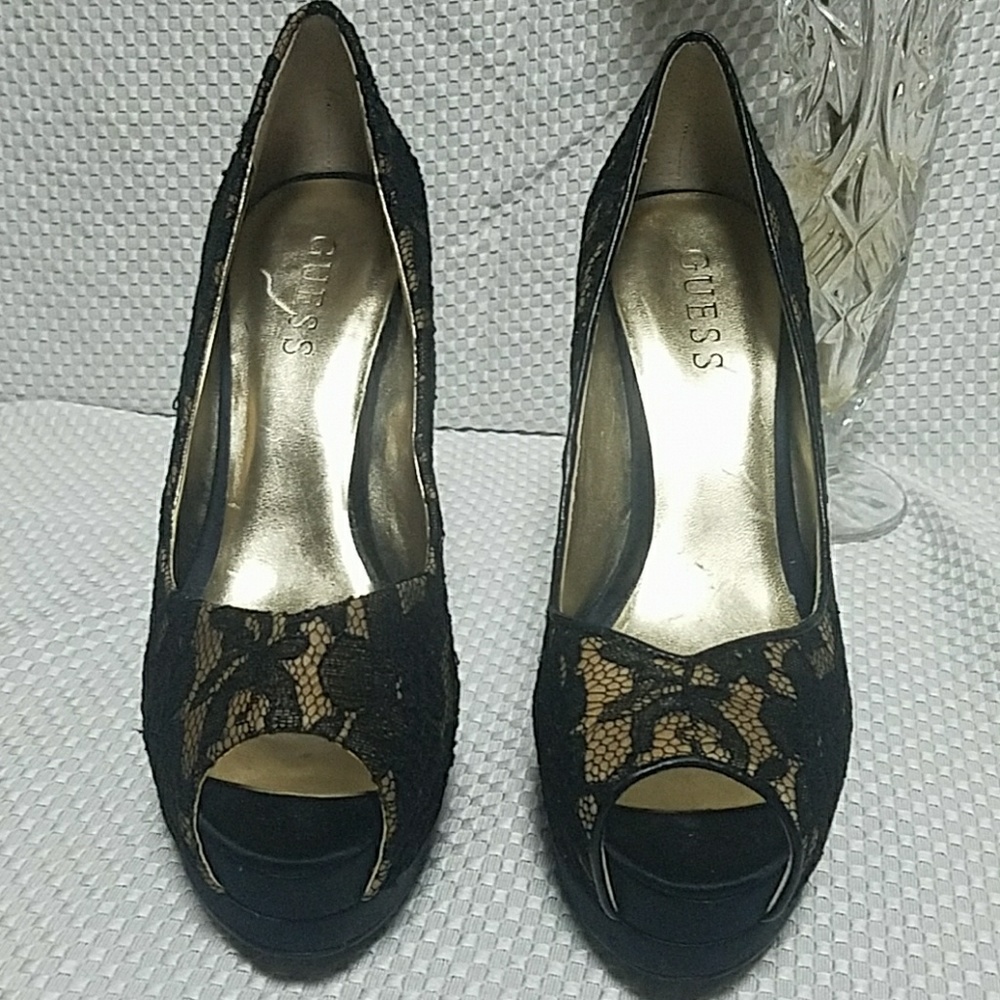 Guess black lace  shoes sz 6.5